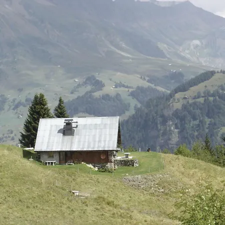 Reine Des Aravis - Isole * Flumet