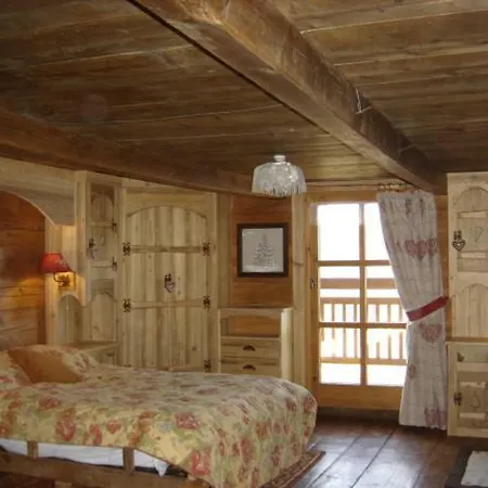 Reine Des Aravis - Isole *