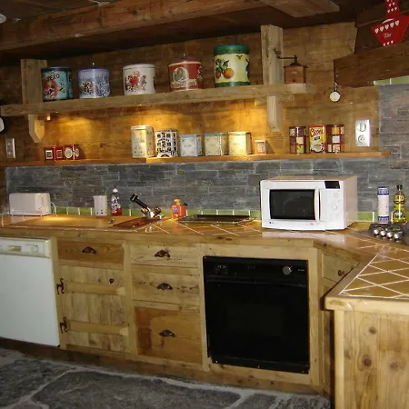 Chalet Reine Des Aravis - Isole Flumet