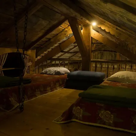 Reine Des Aravis - Isole *